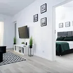 Apartament Happy Holiday