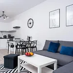 Apartament Happy Holiday
